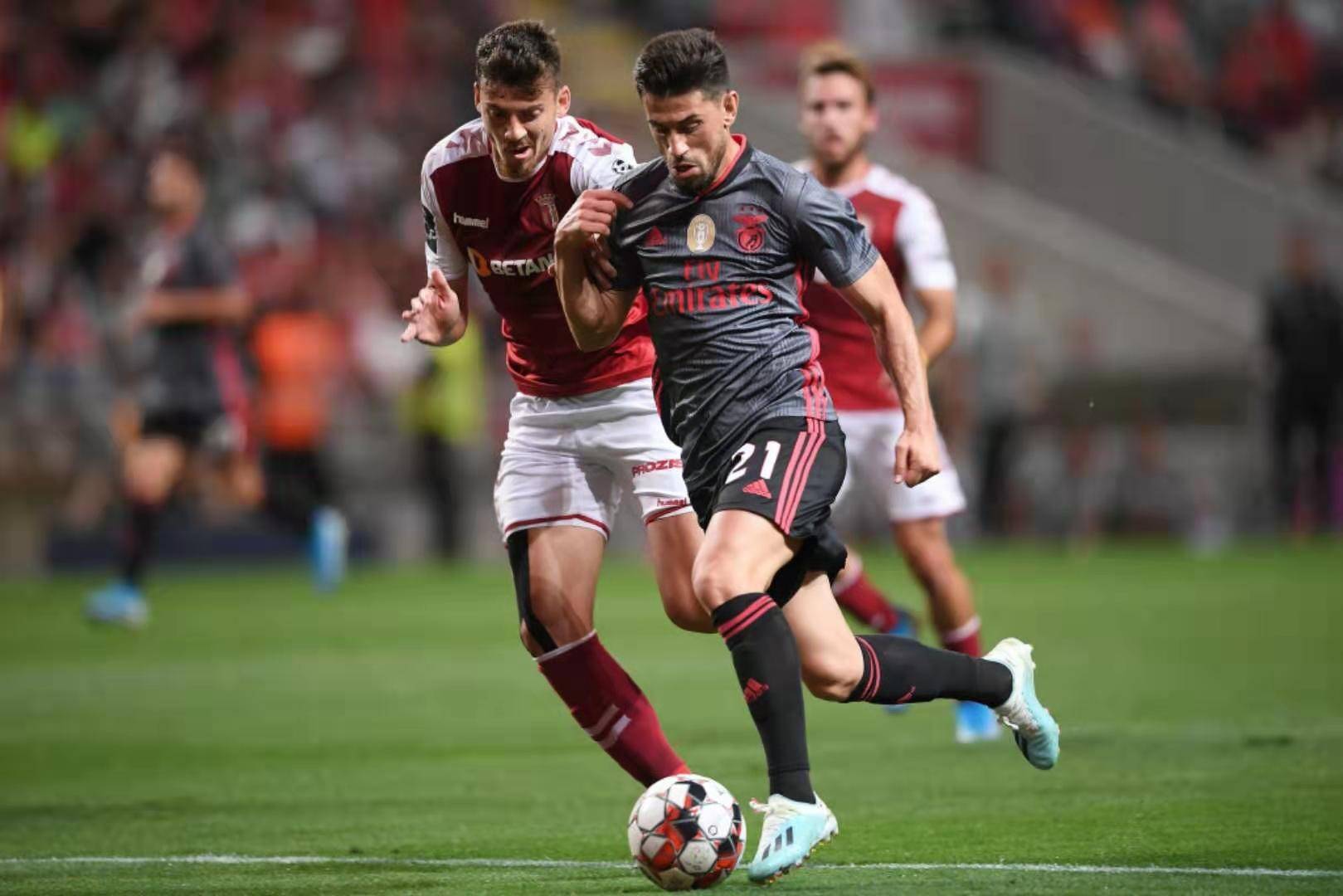 九游电脑版下载-包含皇家社会窗口期止住颓势冲刺阶段芝加哥公牛备战欧篮联，冲刺阶段浙江稠州单刀错失看傻球迷的词条